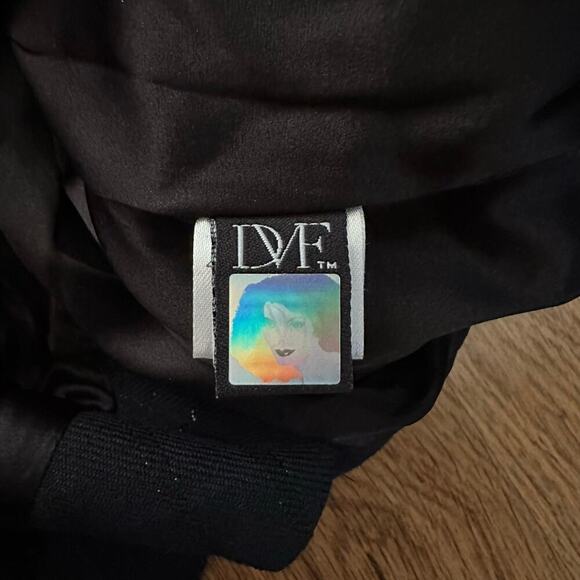 Diane von Furstenberg Blue lined Pencil Skirt size 4 career casual business - Picture 7 of 13